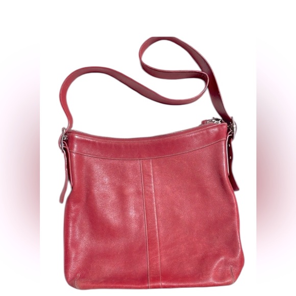 Vintage Coach 9188 Red Leather Legacy Slim Duffle Shoulder Bag adjustable strap - Picture 1 of 16